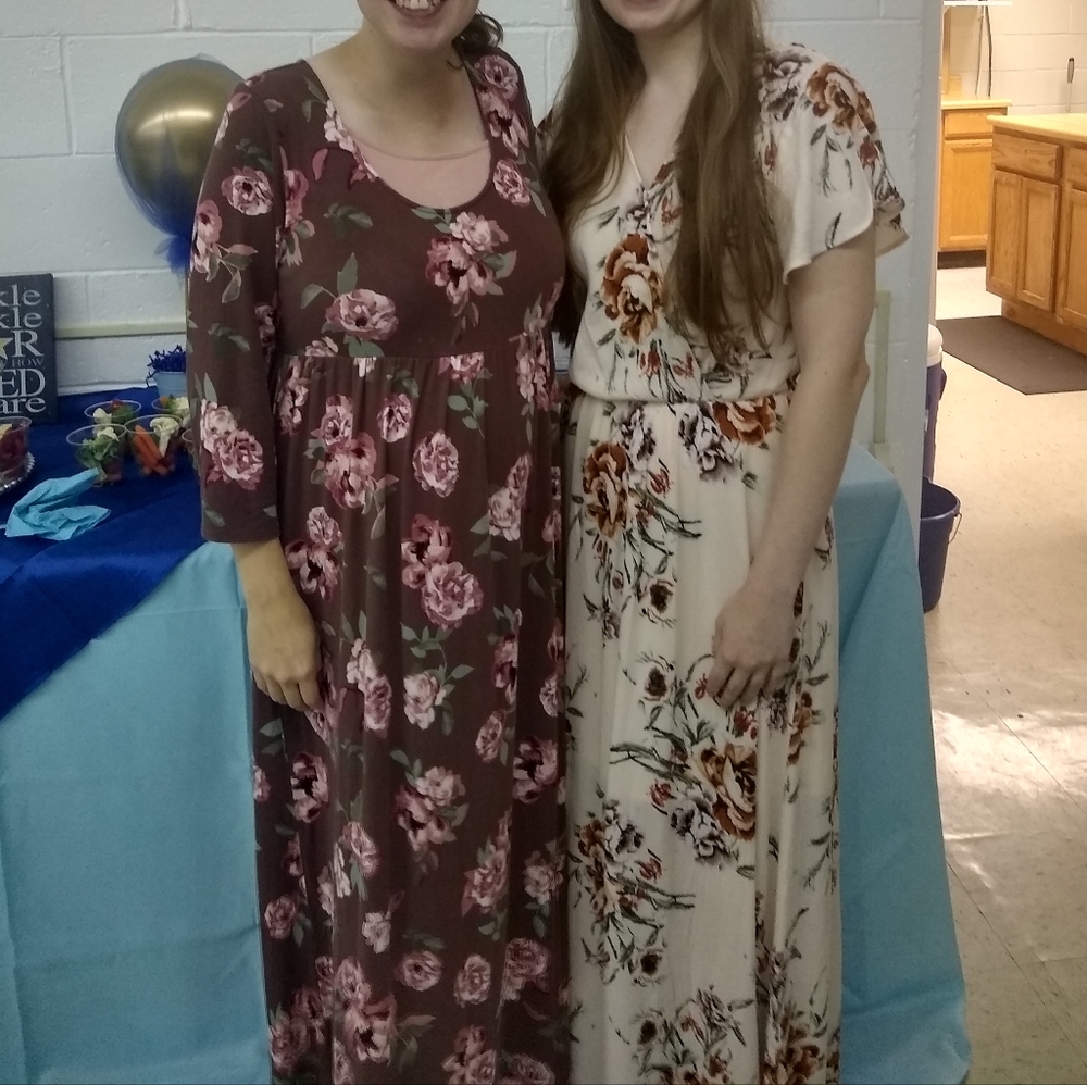 Cato Floral Church Maxi Dress,V Neck, Wrap Dress, Size XS